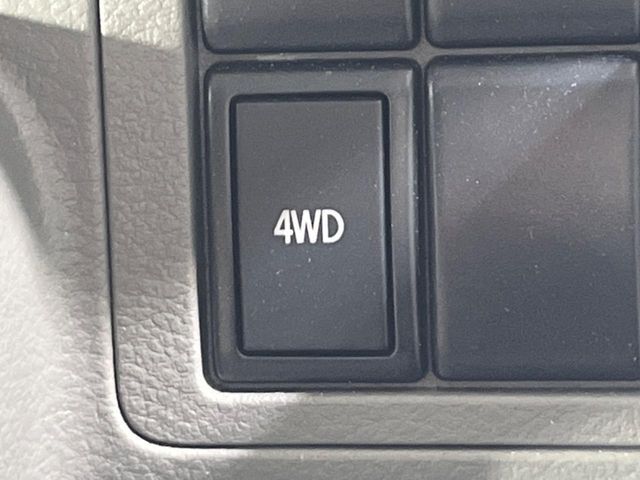 SUZUKI EVERY VAN 4WD 2023 Image 31