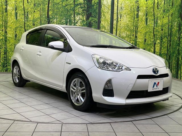 TOYOTA AQUA 2013 Image 31