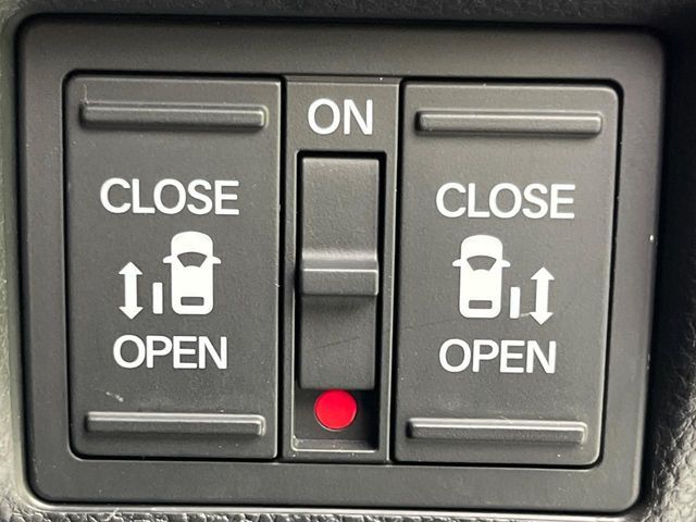 HONDA N BOX CUSTOM 2019 Image 31