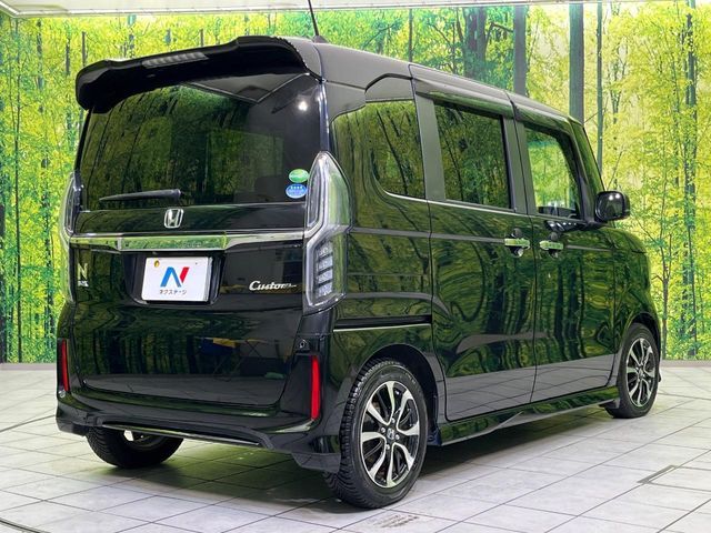 HONDA N BOX CUSTOM 2019 Image 31
