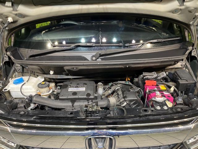 HONDA N BOX CUSTOM 2019 Image 31