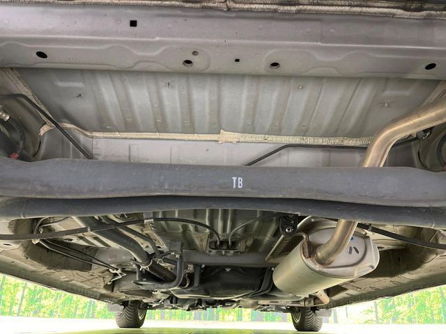 HONDA N BOX CUSTOM 2019 Image 31