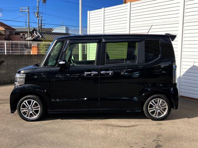 HONDA N BOX CUSTOM 2017 Image 31