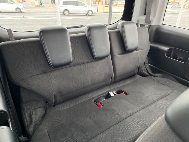 HONDA STEPWAGON SPADA 2013 Image 31