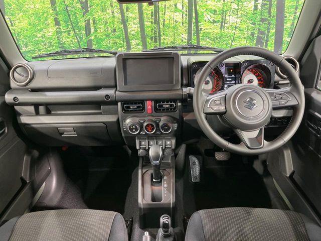 SUZUKI JIMNY NOMADE 2025 Image 31