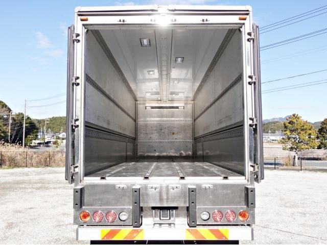 HINO PROFIA 2016 Image 31