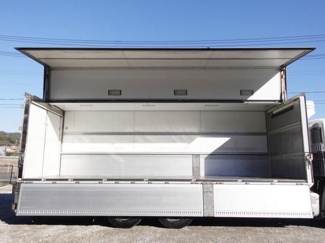 HINO PROFIA 2016 Image 31