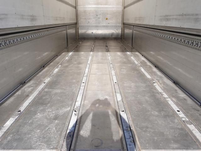 HINO PROFIA 2016 Image 31