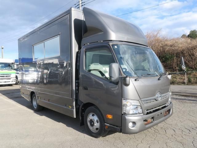 HINO DUTRO 2017 Image 31