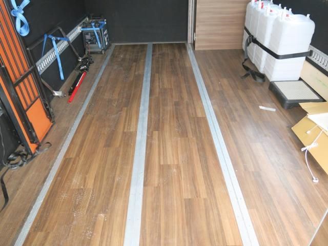 HINO DUTRO 2017 Image 31