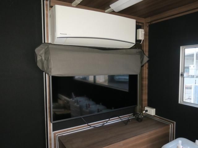 HINO DUTRO 2017 Image 31