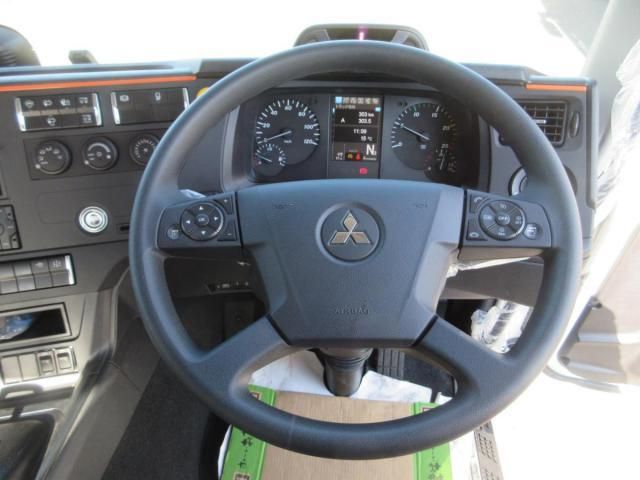 MITSUBISHI FUSOU SUPER GREAT 2025 Image 31