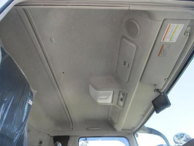 MITSUBISHI FUSOU SUPER GREAT 2025 Image 31