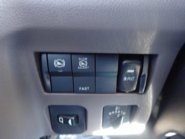 MITSUBISHI CANTER 2025 Image 31