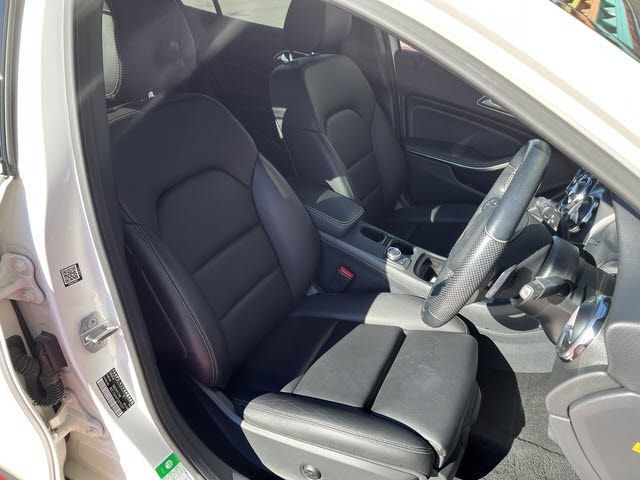 MERCEDES BENZ GLA CL 2018 Image 31