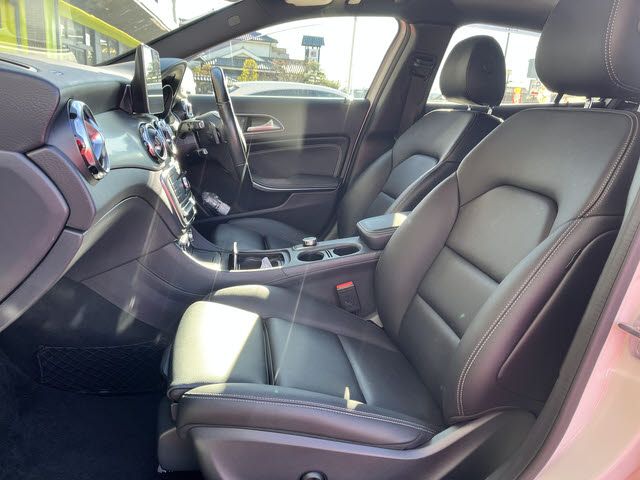 MERCEDES BENZ GLA CL 2018 Image 31