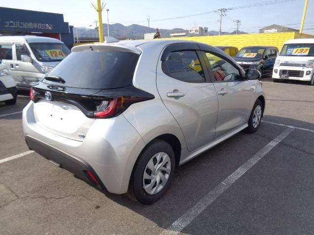 TOYOTA YARIS HYBRID 2021 Image 31