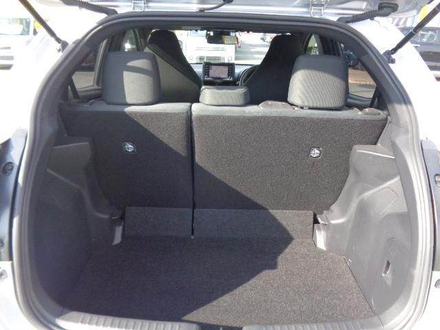 TOYOTA YARIS HYBRID 2021 Image 31