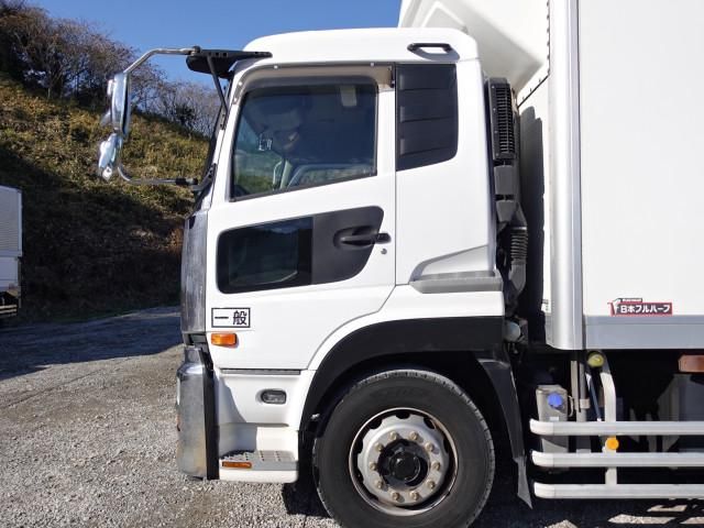 NISSAN DIESEL QUON 2014 Image 31