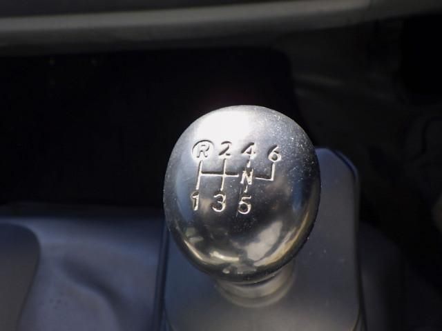 HINO DUTRO 2017 Image 31