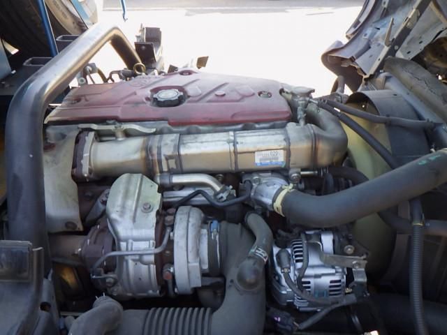 HINO DUTRO 2017 Image 31