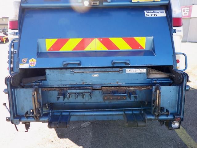 HINO DUTRO 2017 Image 31