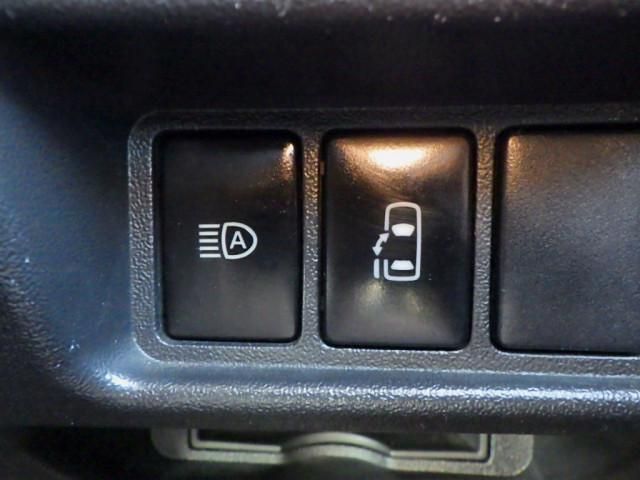 TOYOTA HIACE COMMUTER 2018 Image 31