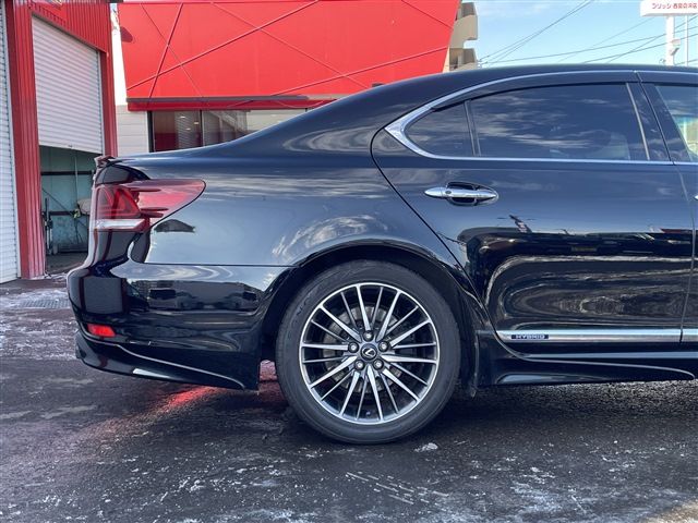 TOYOTA LEXUS LS600H 2014 Image 31