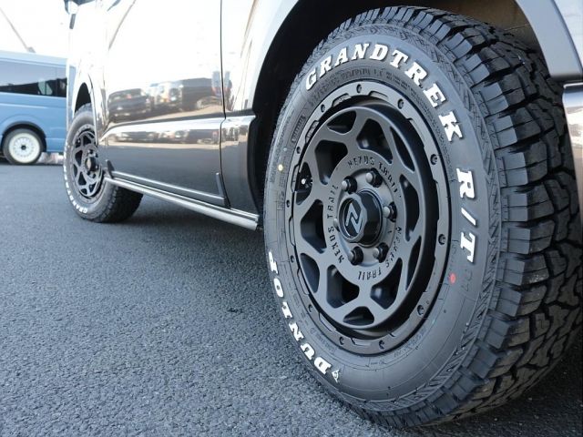 TOYOTA HIACE VAN 4WD 2019 Image 31