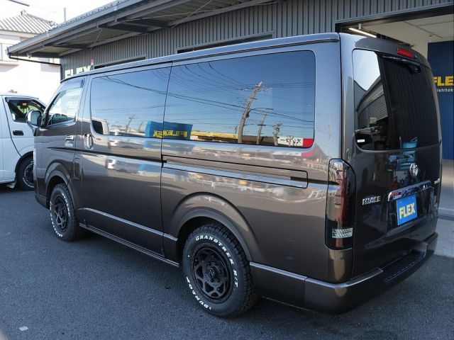 TOYOTA HIACE VAN 4WD 2019 Image 31