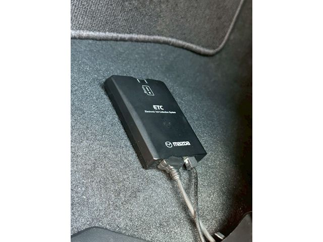 MAZDA RX-8 2003 Image 31