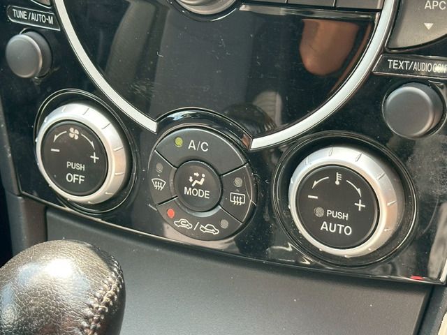 MAZDA RX-8 2003 Image 31