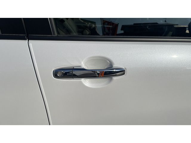 DAIHATSU ROCKY E-SMART HYBRID 2025 Image 31