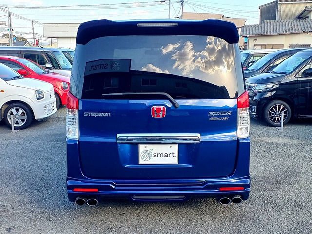 HONDA STEPWAGON SPADA 2010 Image 31