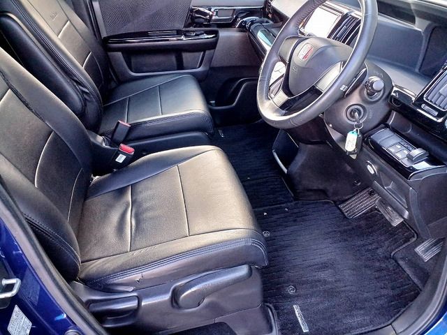 HONDA STEPWAGON SPADA 2010 Image 31