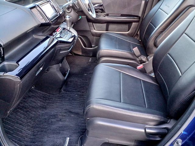 HONDA STEPWAGON SPADA 2010 Image 31