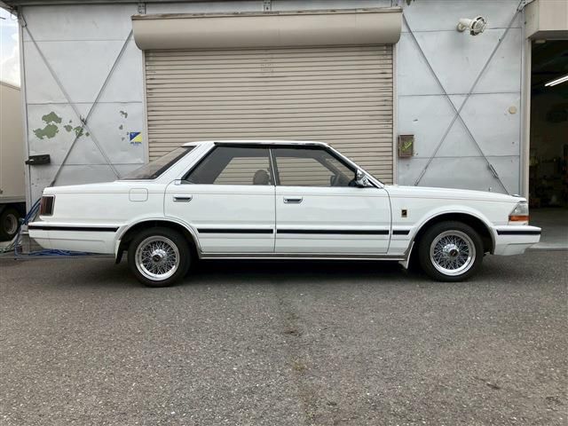 NISSAN GLORIA HARDTOP 1985 Image 31