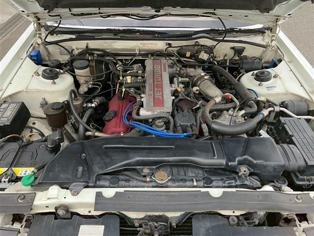 NISSAN GLORIA HARDTOP 1985 Image 31