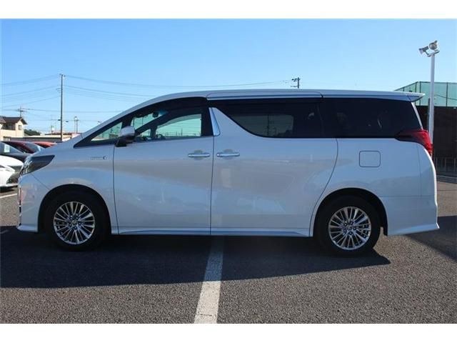 TOYOTA ALPHARD HYBRID 4WD 2020 Image 31