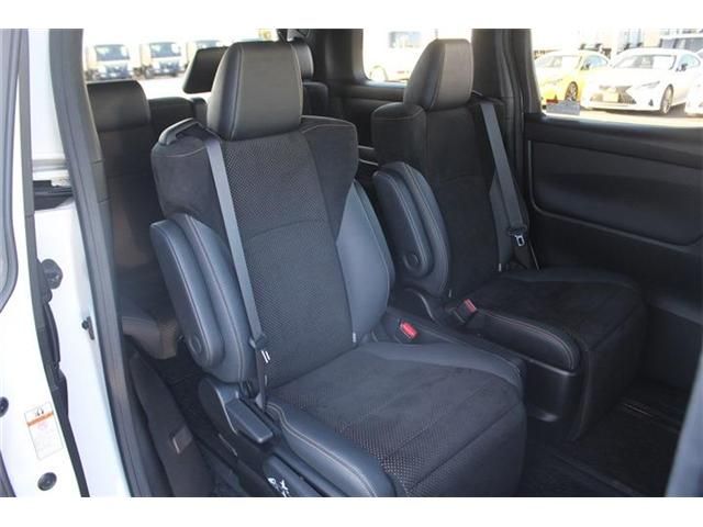 TOYOTA ALPHARD HYBRID 4WD 2020 Image 31