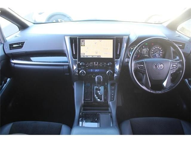 TOYOTA ALPHARD HYBRID 4WD 2020 Image 31