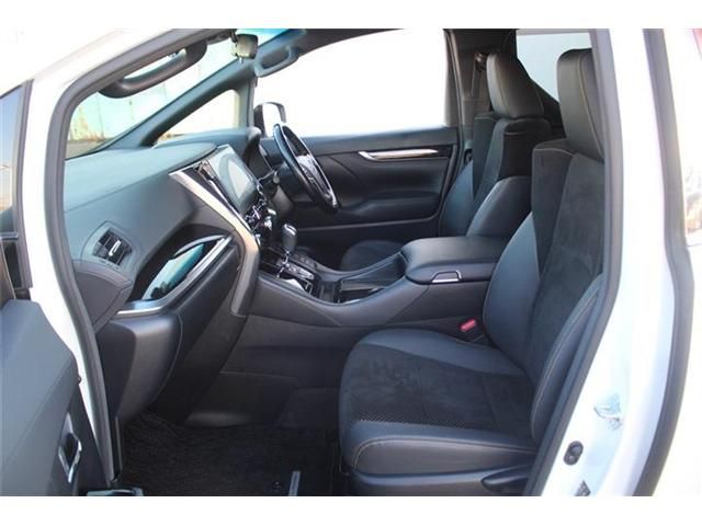 TOYOTA ALPHARD HYBRID 4WD 2020 Image 31