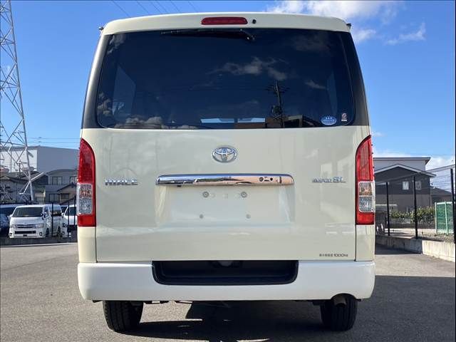 TOYOTA HIACE VAN 2WD 2019 Image 31
