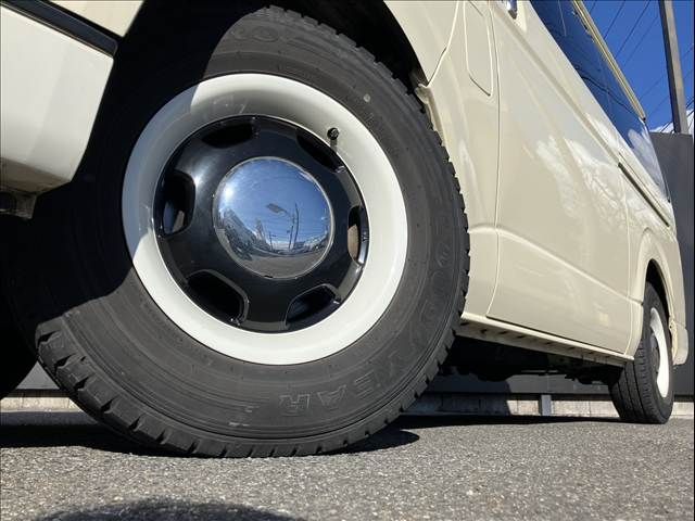 TOYOTA HIACE VAN 2WD 2019 Image 31