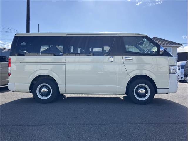 TOYOTA HIACE VAN 2WD 2019 Image 31