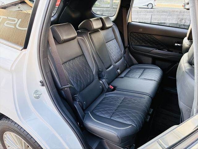 MITSUBISHI OUTLANDER PHEV 2018 Image 31