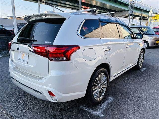 MITSUBISHI OUTLANDER PHEV 2018 Image 31