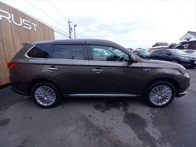 MITSUBISHI OUTLANDER PHEV 2018 Image 31