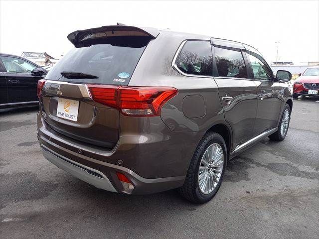 MITSUBISHI OUTLANDER PHEV 2018 Image 31
