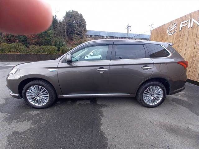 MITSUBISHI OUTLANDER PHEV 2018 Image 31